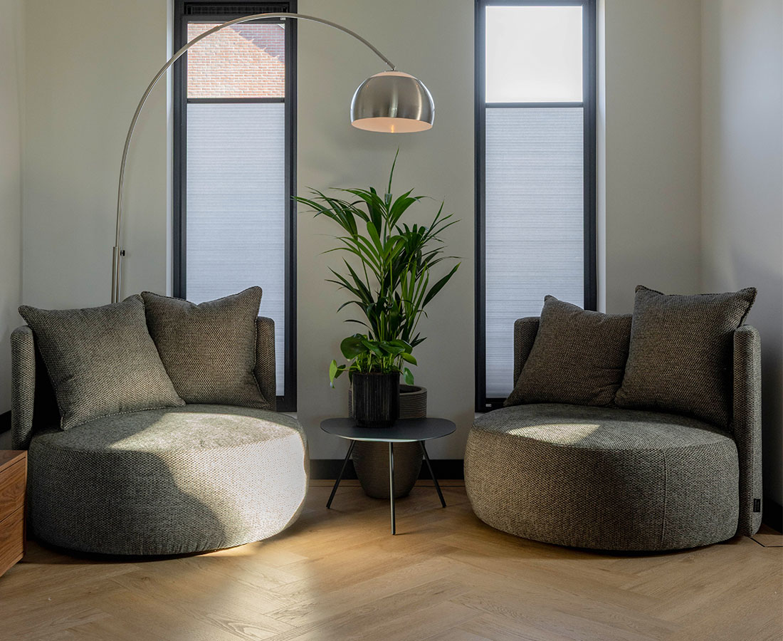 GTV AFL 14 UrbanSofa Nova Fauteuils in Deauville Deep Teal Home Slider