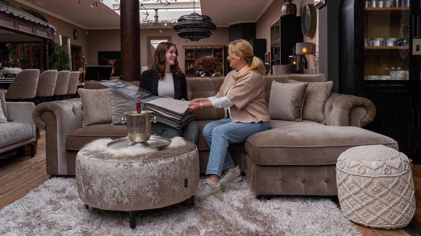 UrbanSofa Bruuts Brand Store Crokwel Heemskerk SanRemo loungebank stofstalen