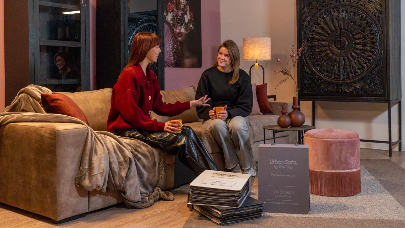 UrbanSofa Bruuts Brand Store Gert Willigenburg Carl sofa stalenboeken