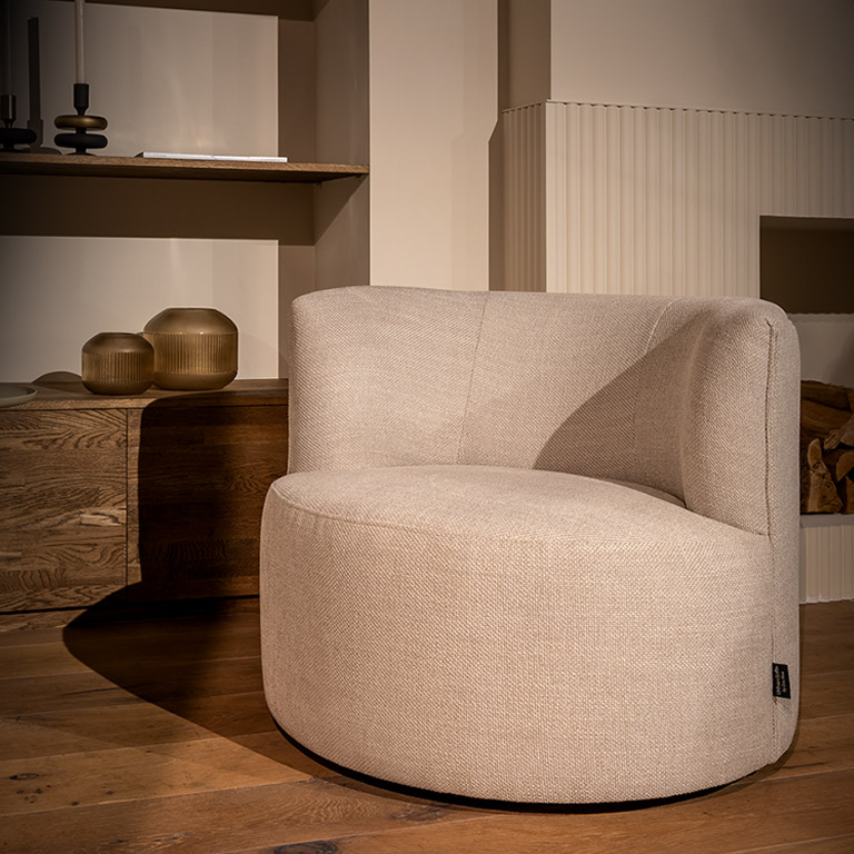 UrbanSofa Luzia draaifauteuil Carlyle Nature 4