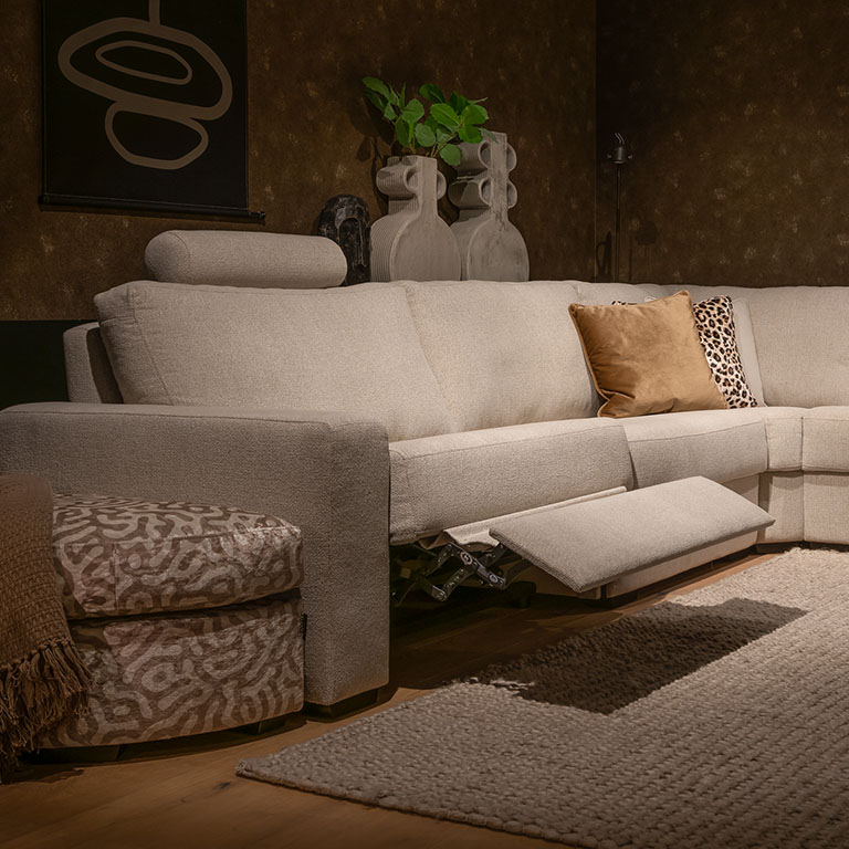 UrbanSofa Auxerre Casia Hoekbank Mulberry Sand vierkant 2