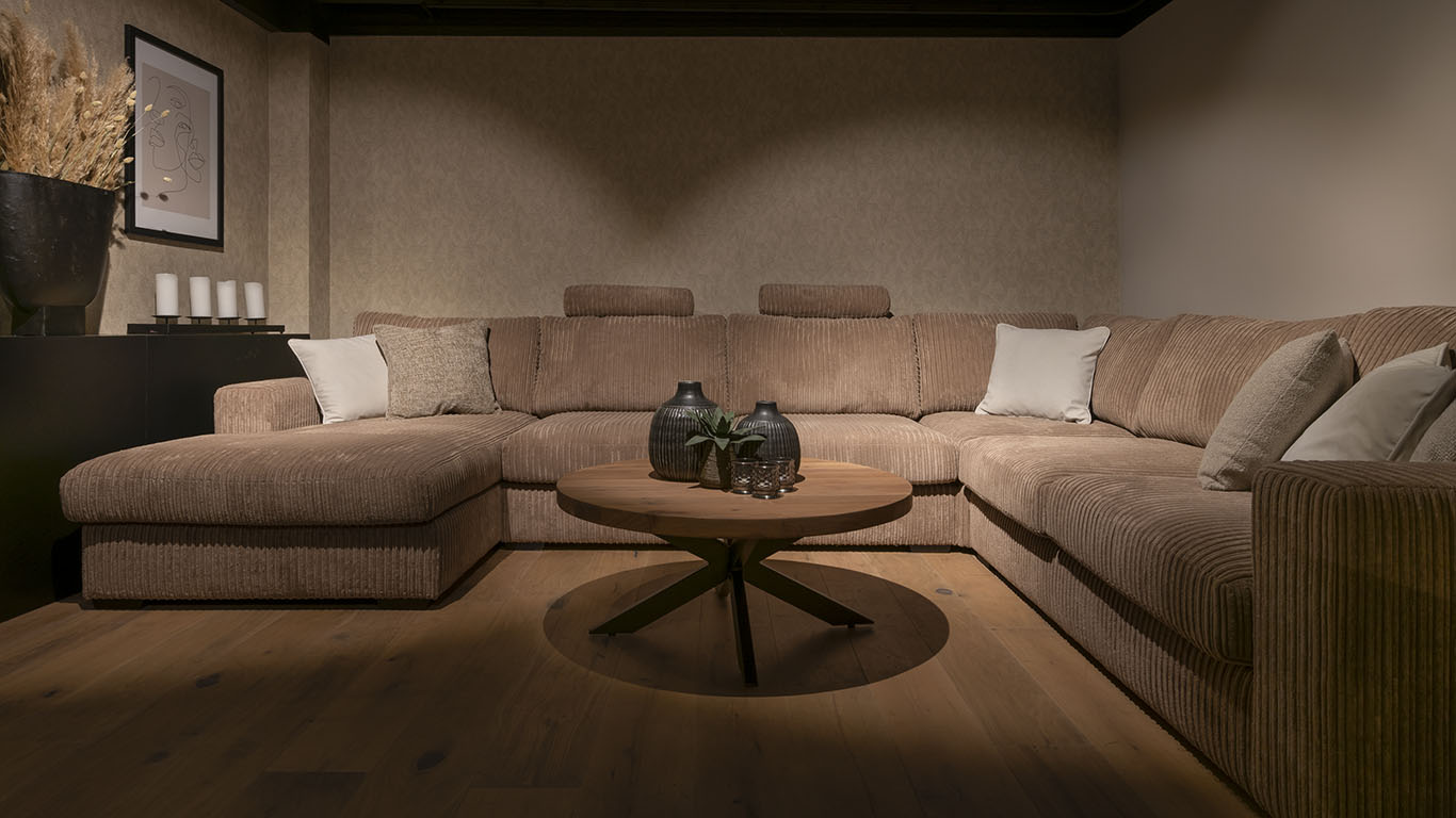 UrbanSofa Giorno Casia Hoekbank Corduroy Brown Website