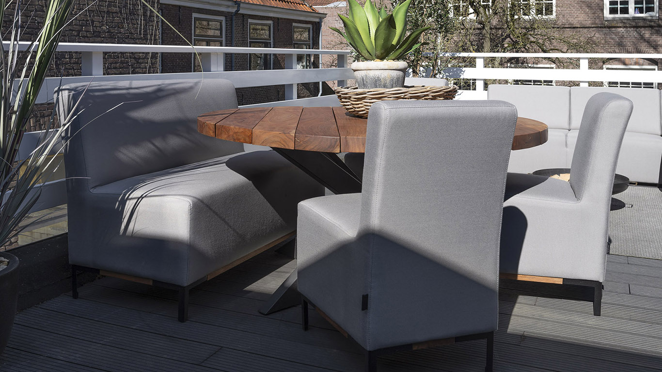 UrbanSofa Marbella Dining Website