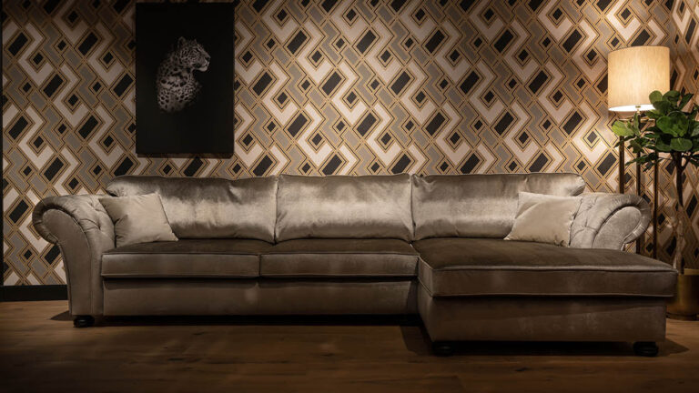 UrbanSofa Montreal Casia Loungebank Bergamo Fur Silver 3 Website