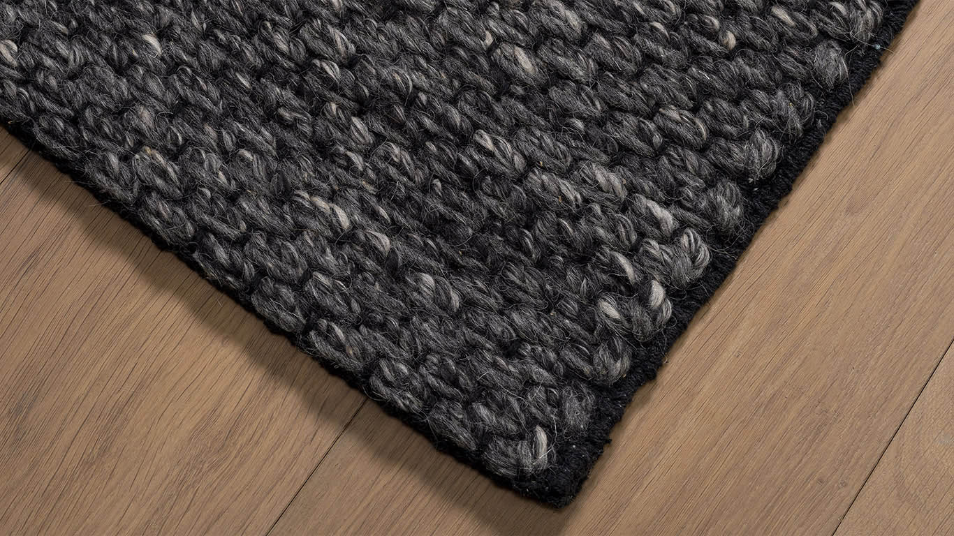 UrbanSofa Shantra Wool Basalt Vloerkleed Detail Website