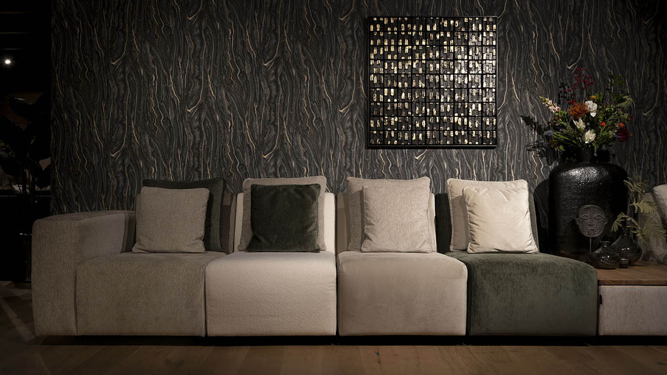 UrbanSofa Tommy Sofa Royal Wells Desert Santorini Eucalipt Boucle Ivory Catania Silver 2 Website