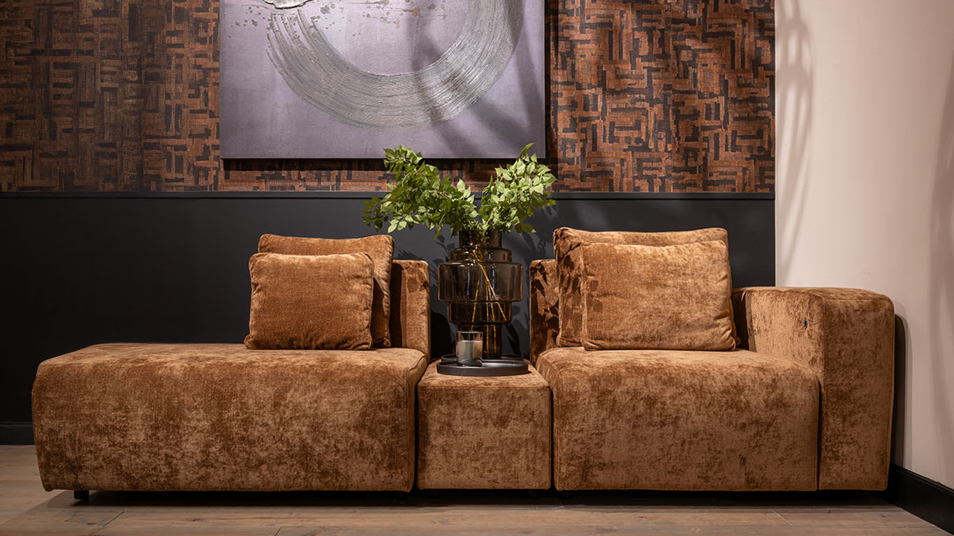 UrbanSofa Tommy Sofaen Comfort Console in Tosca Cinnamon 1