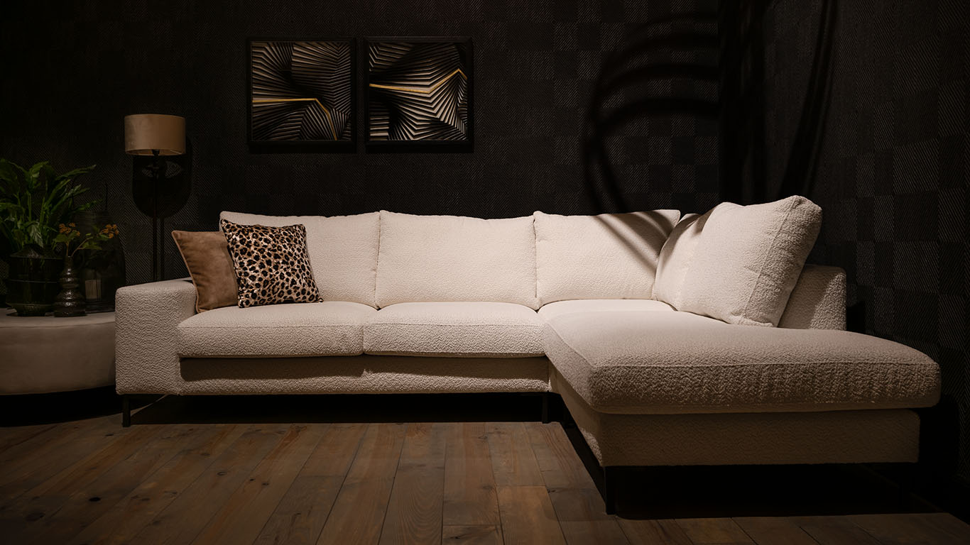 UrbanSofa Cesano Casia Loungebank Templeton Ivory Website