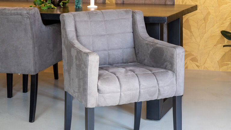 UrbanSofa SBS6 De Grote Tuinverbouwing Raven eetkamerfauteuil