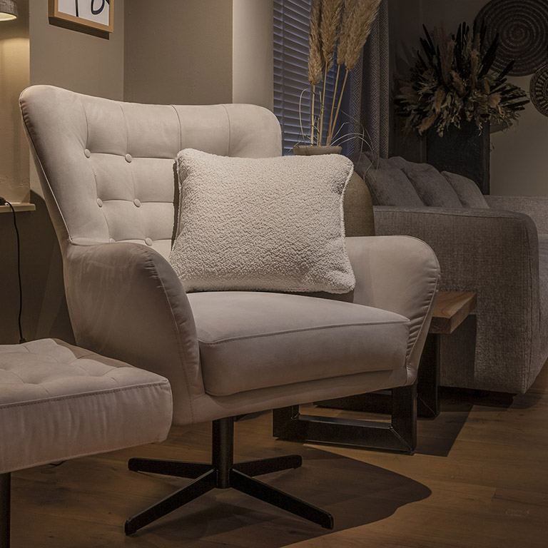 UrbanSofa Flynn Fauteuil Micro Suede Nature Vierkant