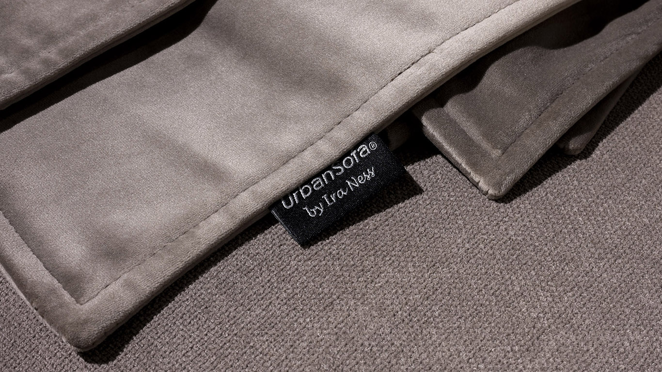 UrbanSofa Plaids Logo Detail Website