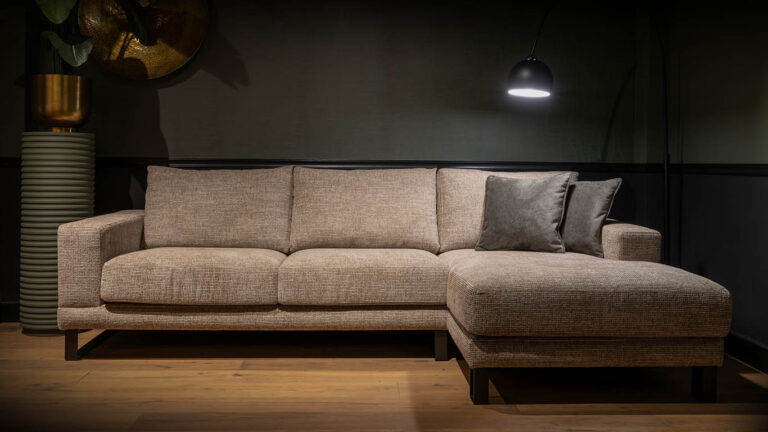 UrbanSofa Milan Casia Loungebank Querini Sand Website