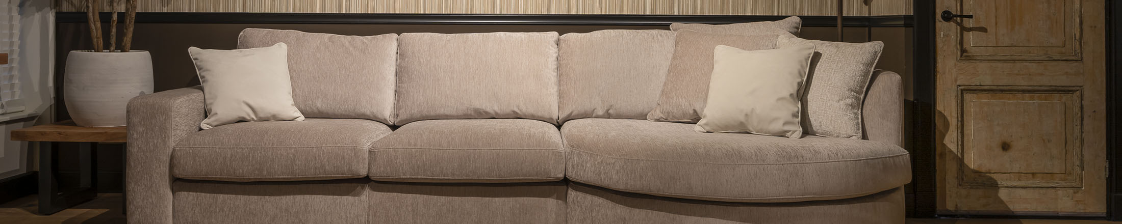 Header UrbanSofa Giorno Loungebank Rond