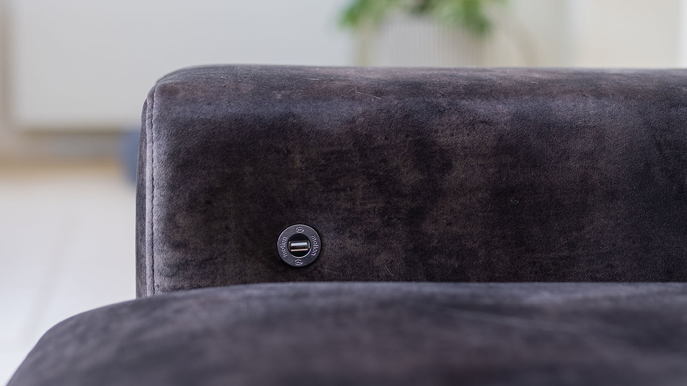 GTV AFL 36 UrbanSofa Lausanne Casia Loungebank Sevilla Dark Brown USB oplader website