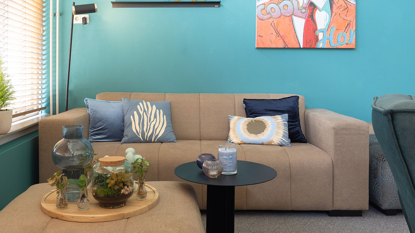 GTV AFL 38 UrbanSofa Pascalle Sofa Linate Taupe website 2