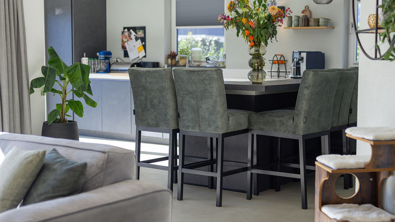 GTV AFL 9 UrbanSofa Odin barstoelen high Vienna Petrol Zwart Onderstel website