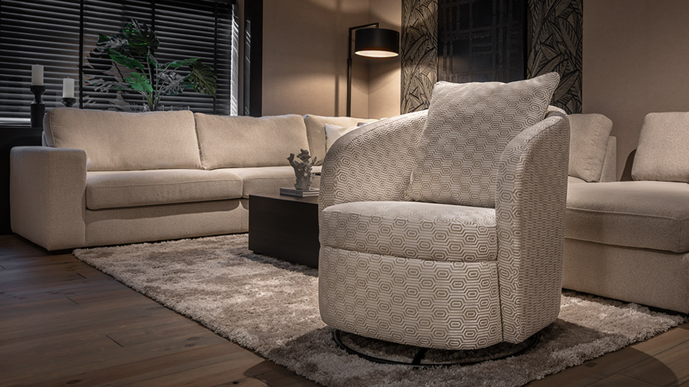 UrbanSofa Liv Fauteuil in Carlton Shiny Nature en Giorno Hoekbank in Mulberry Sand 3