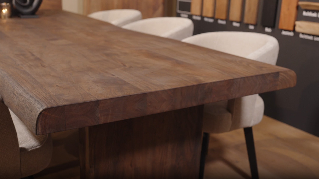 RTL4 Way of Living Bruuts eettafel Live Edge rand 7.5cm blokpoot hout