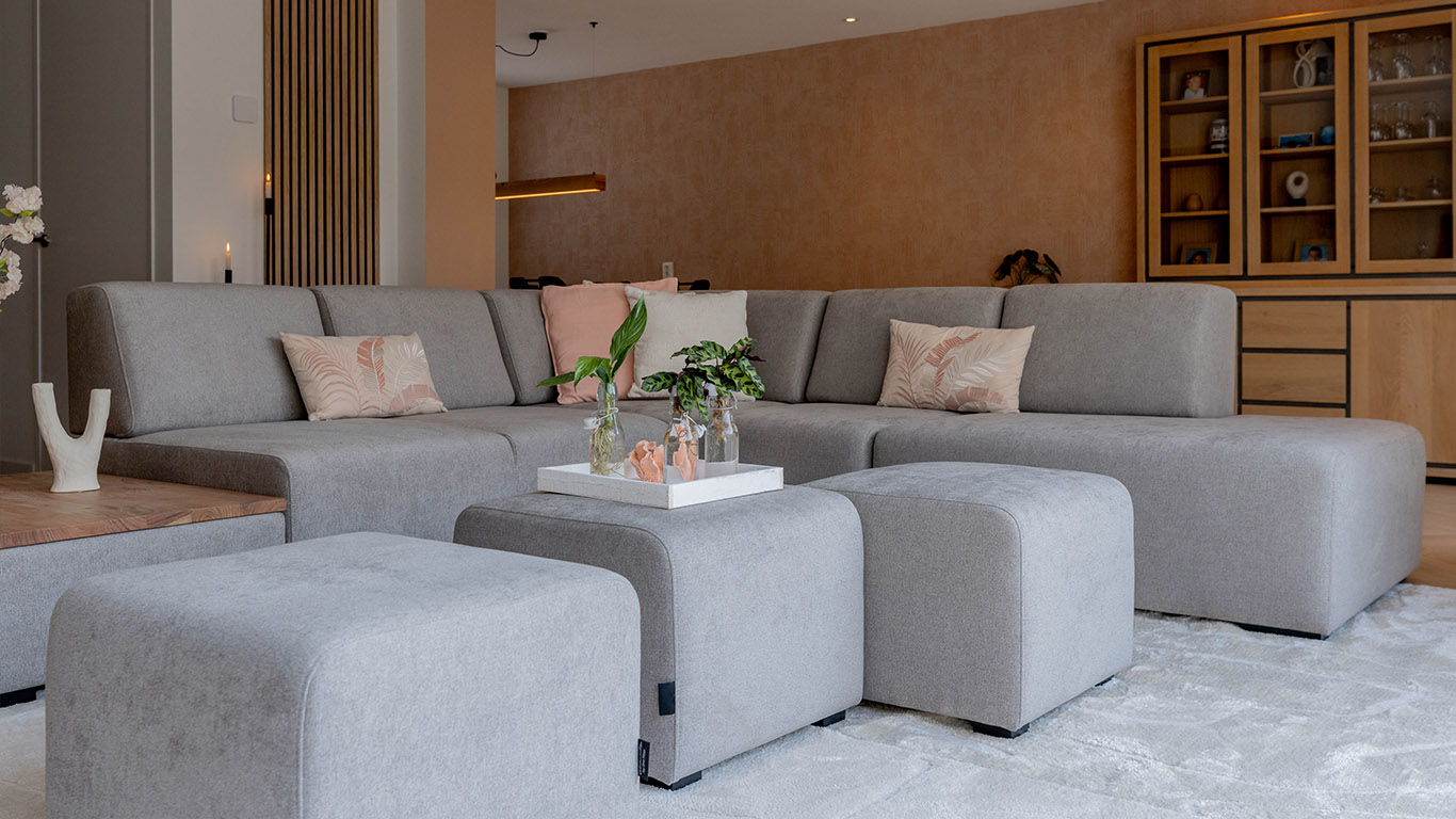 GTV AFL 34 UrbanSofa Boaz hoekbank met hocker tafelblad 4