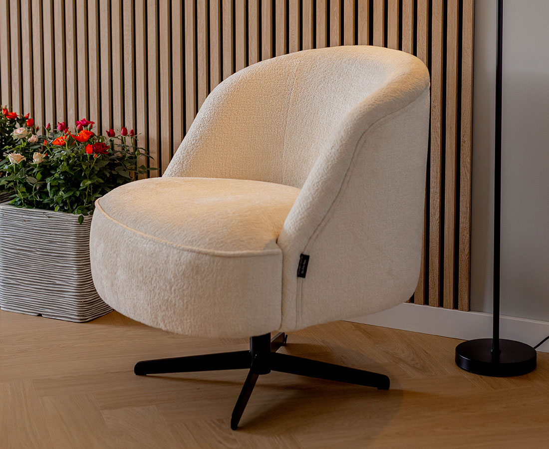 GTV AFL 34 UrbanSofa Fleur fauteuil met draaipoot