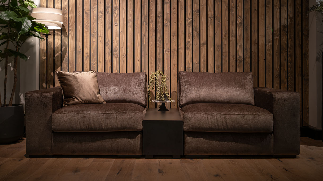 UrbanSofa Carl Casia Byron Liver DP5 Catania GoldenSun website.jpg
