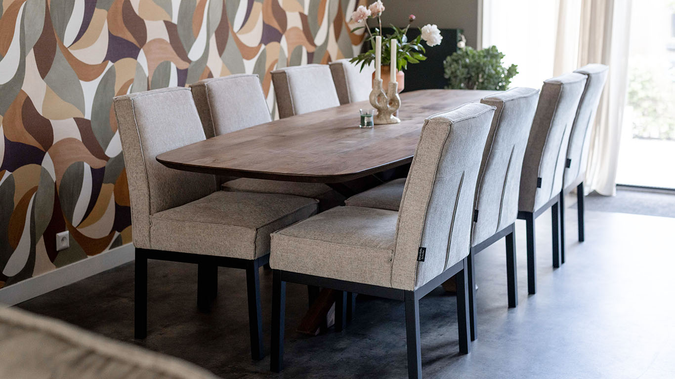 GTV AFL 2 UrbanSofa Olav eetkamerstoelen Bruuts eettafel deens ovaal 3