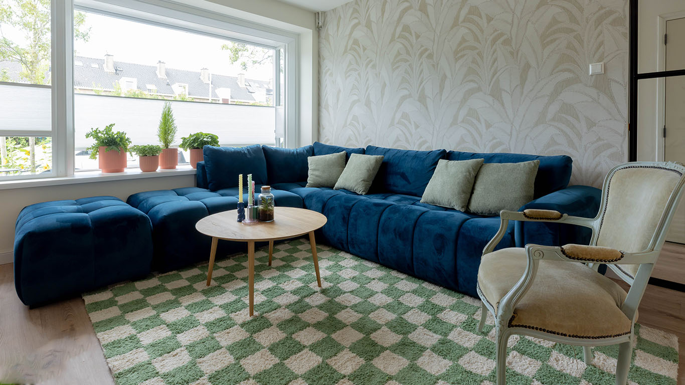 GTV AFL 4 UrbanSofa Liam Hoekbank Satin Royal Blue 3