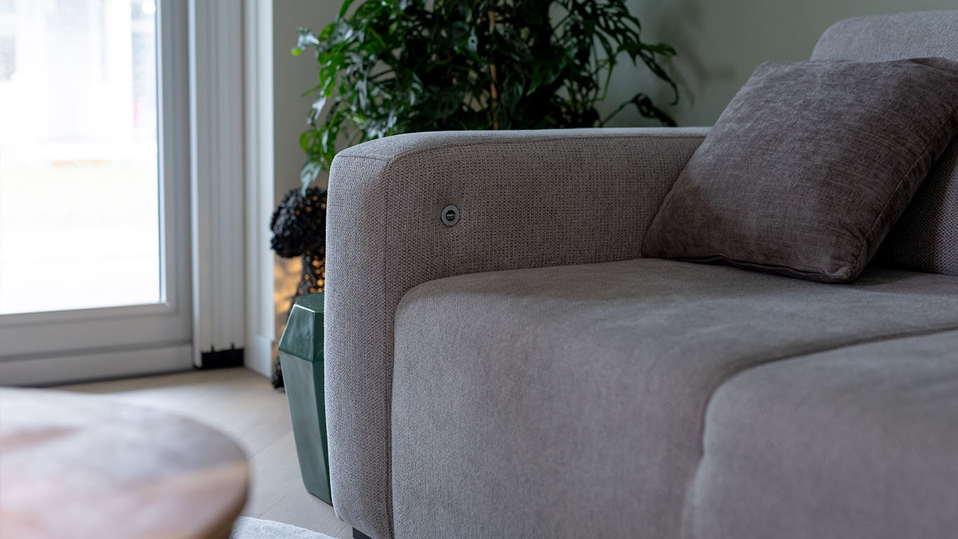 GTV AFL 8 UrbanSofa Boaz loungebank Suave Silver USB lader