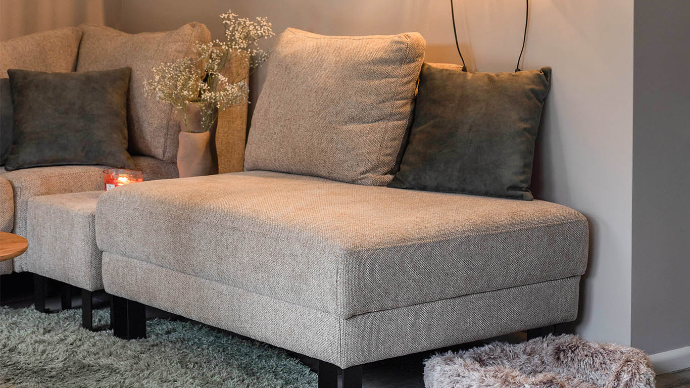 GTV AFL 10 UrbanSofa Dylan Hoekbank in Rio Desert detail ISL 1