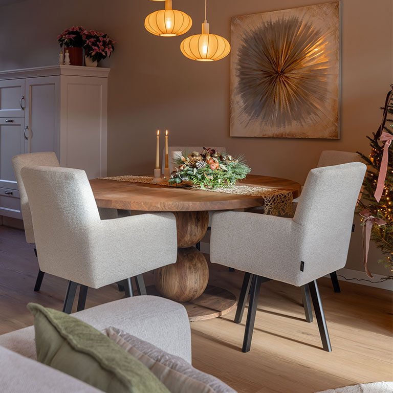 GHV AFL 11 UrbanSofa Mika eetkamerstoelen in Mulberry Sand 1