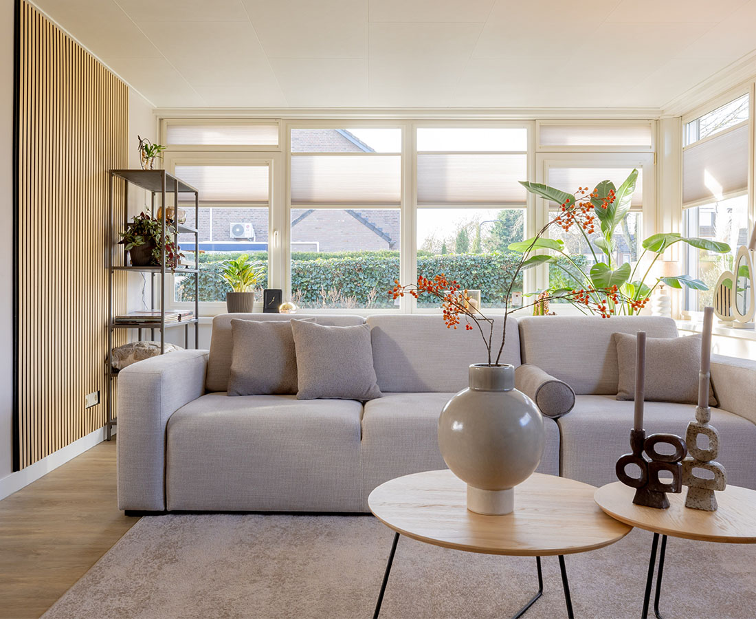 GTV AFL 20 UrbanSofa Boaz Sofa in Carlyle Nature Home Slider