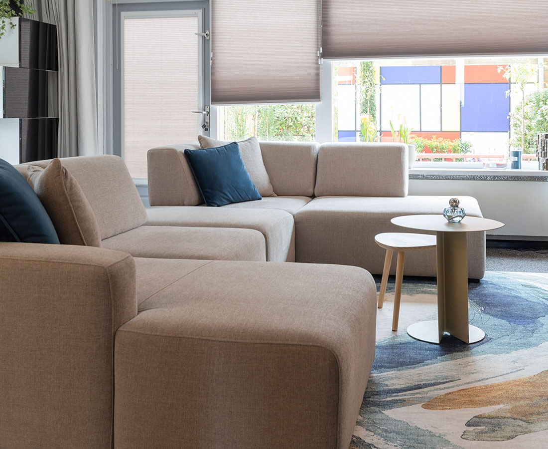 GTV AFL 23 UrbanSofa Boaz Hoekbank in Ravello Sand Home Slider