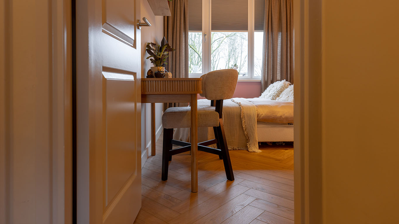 GHV AFL 14 UrbanSofa Matteo eetkamerstoel Charmonix Sand 2