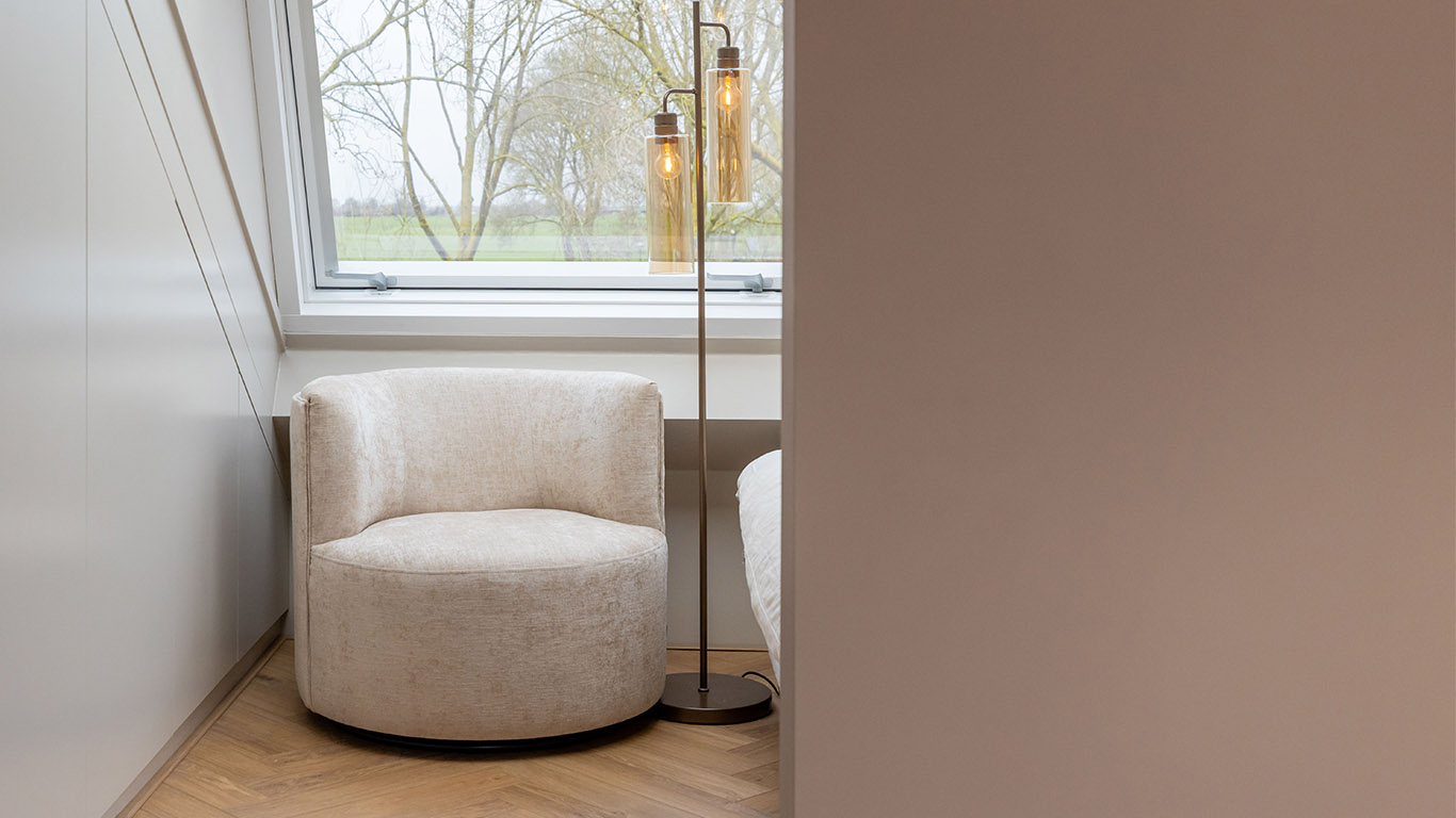 GHV AFL 16 UrbanSofa Luzia Draaifauteuil Chamonix Sand 2