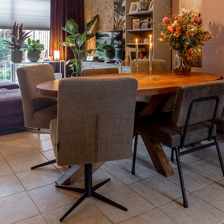 GTV AFL 17 UrbanSofa Odin Eetkamerstoel met Flat Swivel Leg in Windsor Taupe 1