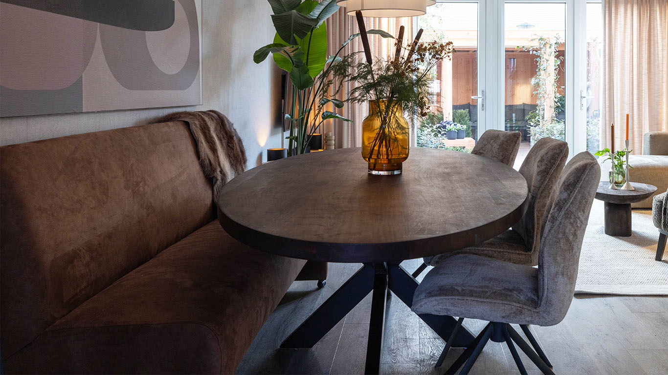 GTV AFL 21 UrbanSofa Bordeaux eetkamerbank