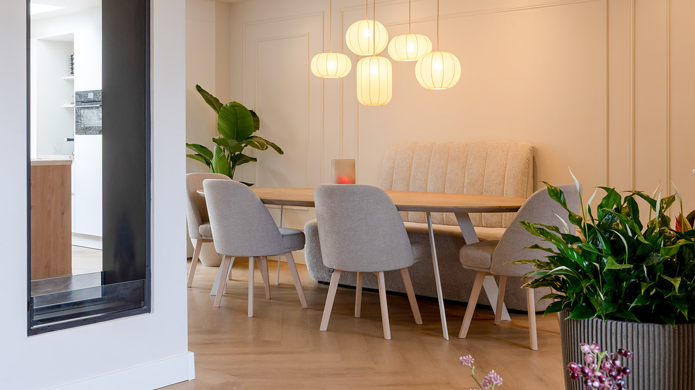 GTV AFL 27 UrbanSofa Evan eetkamerstoelen in Ravello Sand 1