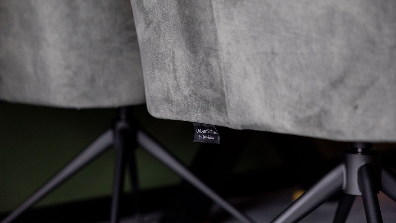 GTV AFL 28 UrbanSofa Maud eetkamerstoel spider swivel leg Vienna Petrol 4