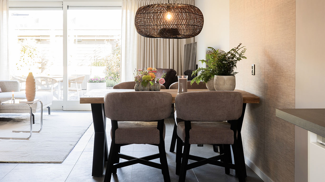 GTV AFL 29 UrbanSofa Matteo eetkamerstoel in Palazzo Blossom 1