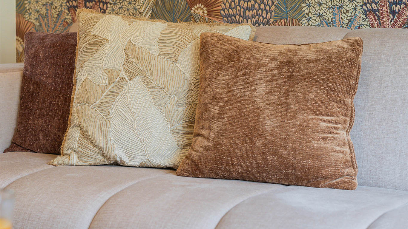 GTV AFL 32 UrbanSofa Pascalle Hoekbank in Windsor Blossom detail 2