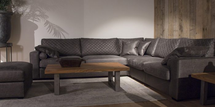 UrbanSofa-Giorno-Brooklyn-Hoekbank-Gallardo-Leder-Dark-Grey-Rocco-Salontafel-U-Poot-Large-Pure-Steel-Website-3