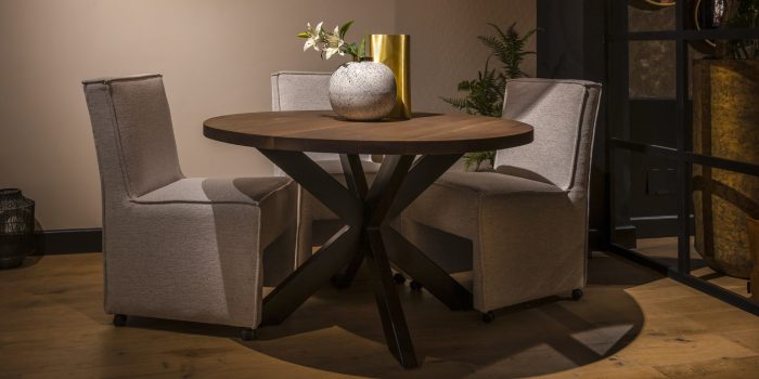 UrbanSofa-Robin-Eettafel-Nice-Eetkamerfauteuil-Danbury-Nature-Liggend UrbanSofa-Robin-Eettafel-Nice-Eetkamerfauteuil-Danbury-Nature-Liggend