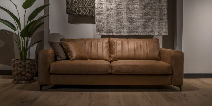 UrbanSofa-Ryan-Sofa-Gallardo-Leder-Brown-Liggend