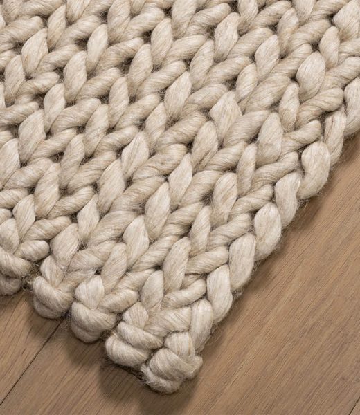 UrbanSofa Shantra Wool Cables Vloerkleed Detail Vierkant UrbanSofa Shantra Wool Cables Vloerkleed Detail Vierkant